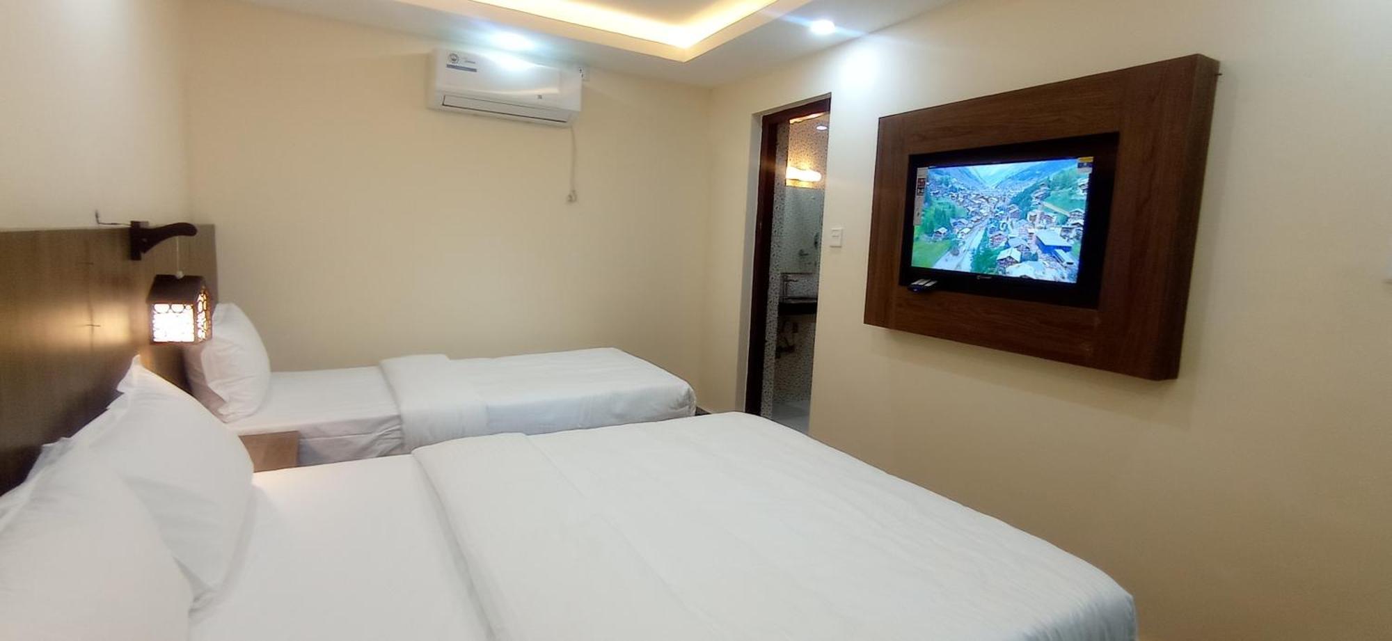 Hotel Aerolink Katmandu Dış mekan fotoğraf
